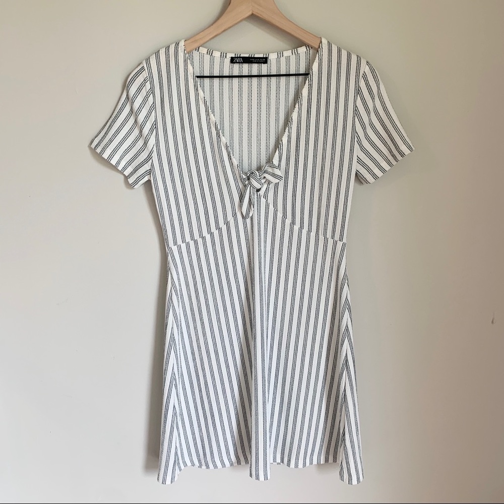 Zara | sage green and white striped knot dress S